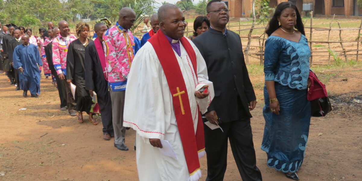 ​Mennonite Church of Congo leaders head the graduation procession at Kalonda Bible Institute in 2012 – Joly Birakara
