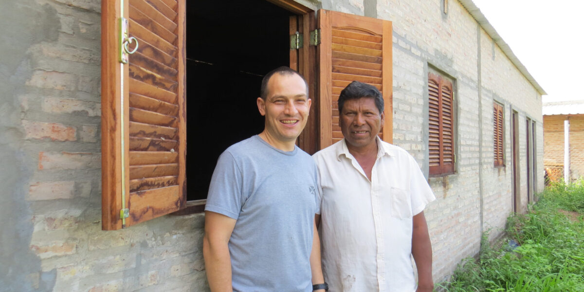 José Oyanguren (left) and Cornelio Castro