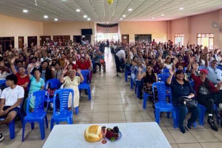 exactly 50 years after the first baptisms that launched Iglesia Evangélica Menonita Boliviana, nearly 700 members from the twelve churches and three church plants gathered to reflect on their history, celebrate their faith, and look to the future.