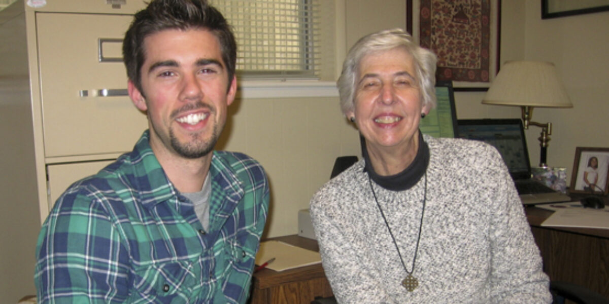 Download high-resolution photoJordan Zickafoose and Claire Ann Ruth-Heffelbower work together at Circles of Support and Accountability in Fresno