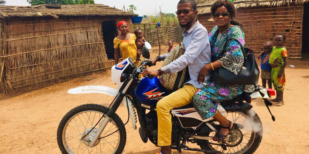 ​Bercy Mundedi and her son