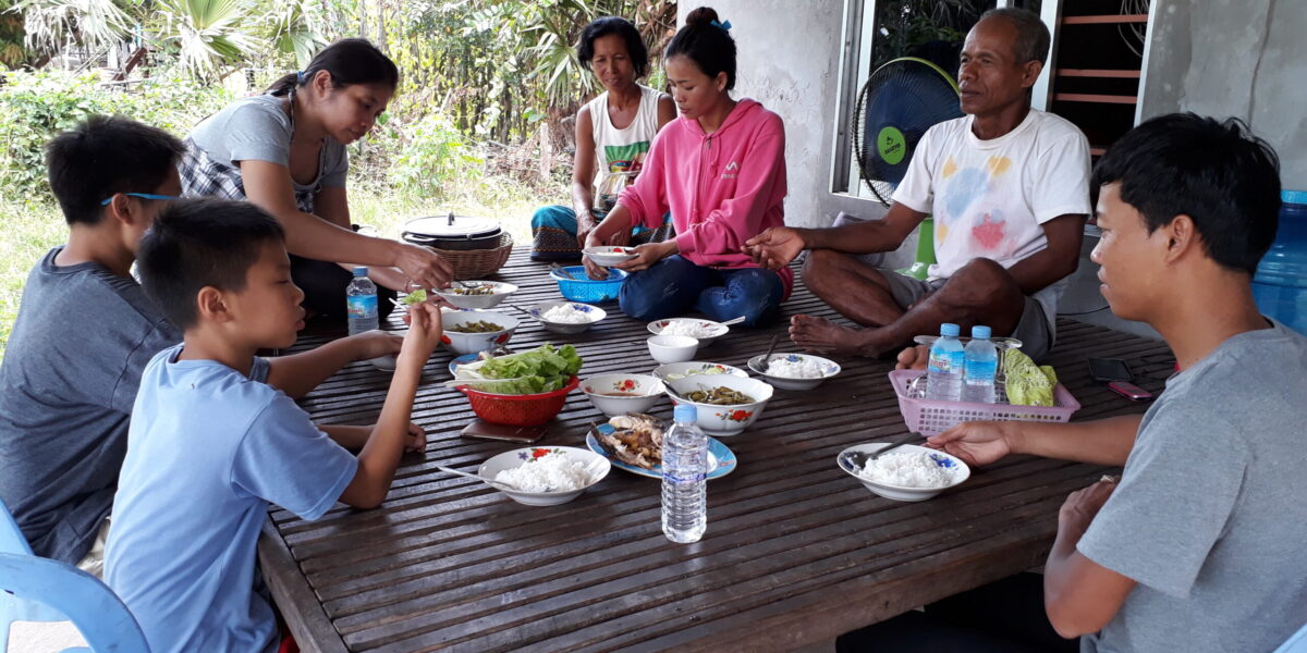 Lunch with Bun