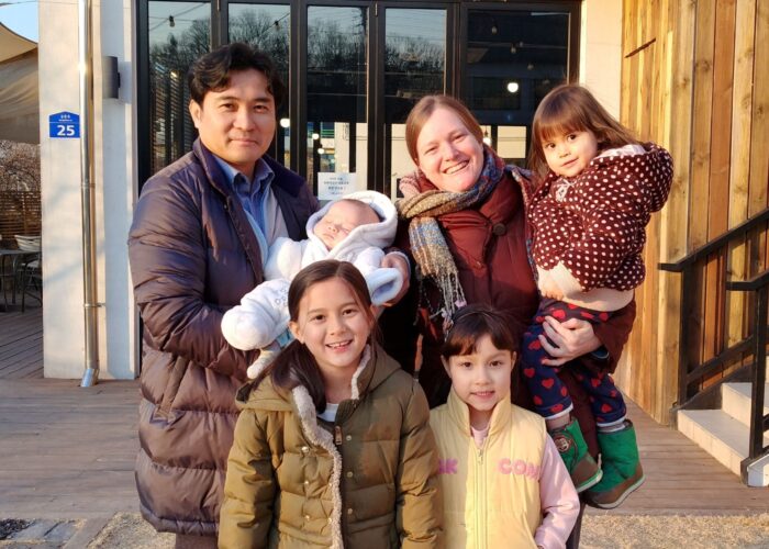 ​Jae Young Lee and Karen Spicher along with their children