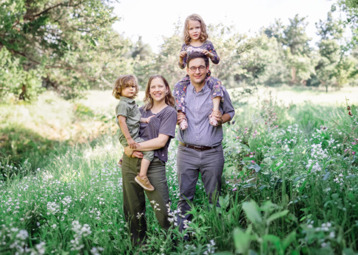 WOODWARD-BRECKBILL-FAMILY-MINI-SPRING-2024-LOW-RES-1