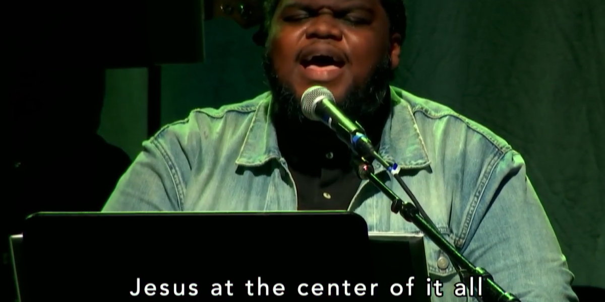 July 7 evening worship at MennoCon21. Image by Laurie Oswald Robinson.