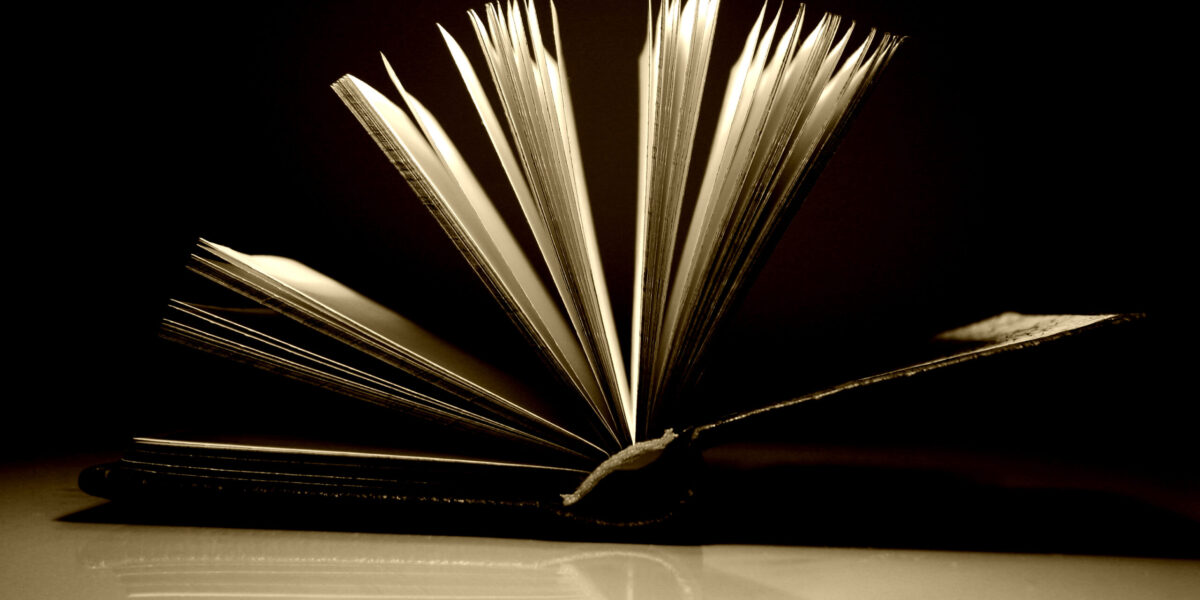 open-book-1417491