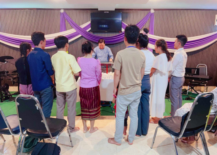 ?Jonah Yang (middle) leads a Compassionate Care seminar for couples in Southeast Asia. Photo by Memee Yang.