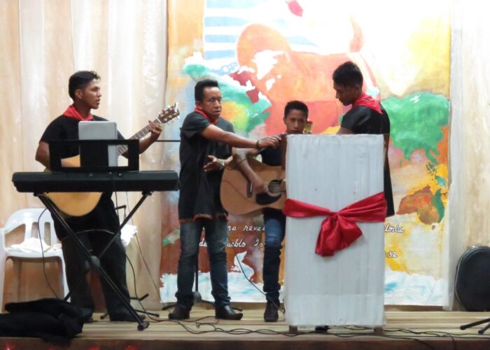 Ecuador youth retreat